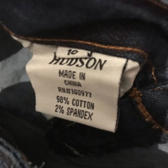 HUDSON Jeans Distressed Roll Crop Jeans, Size 10 - Picture 9 of 10